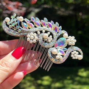 Exquisite iridescent crystal and pearl Hair Comb. New, never worn, no tags.